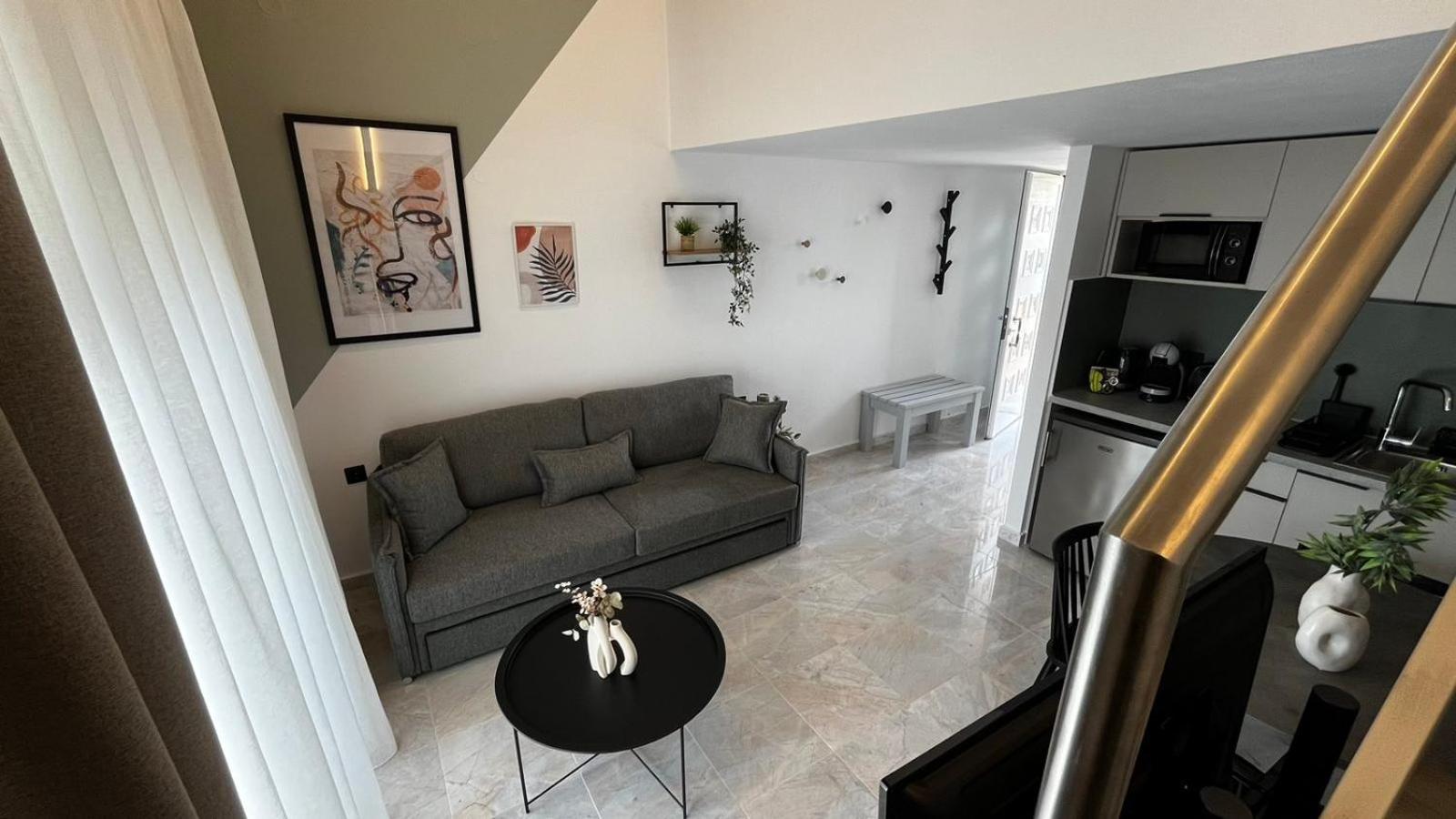 Appartement Armonia Seaside Lofts à Marónia Extérieur photo